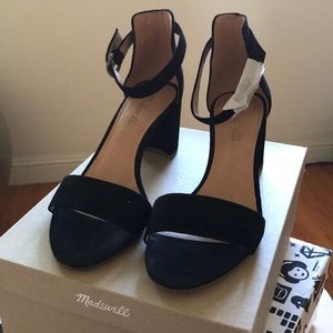 Madewell The Lainy Sandal in Suede